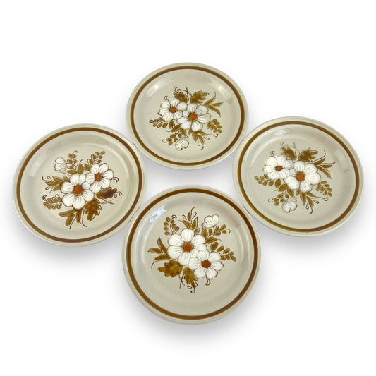 Mountain Wood Collection “Dried Flowers” Stoneware Plates – Set of 4