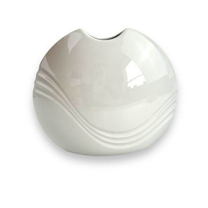 Mikasa White Ceramic Wave Design Vase