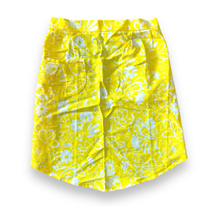 Retro yellow flower patterned tie back half apron