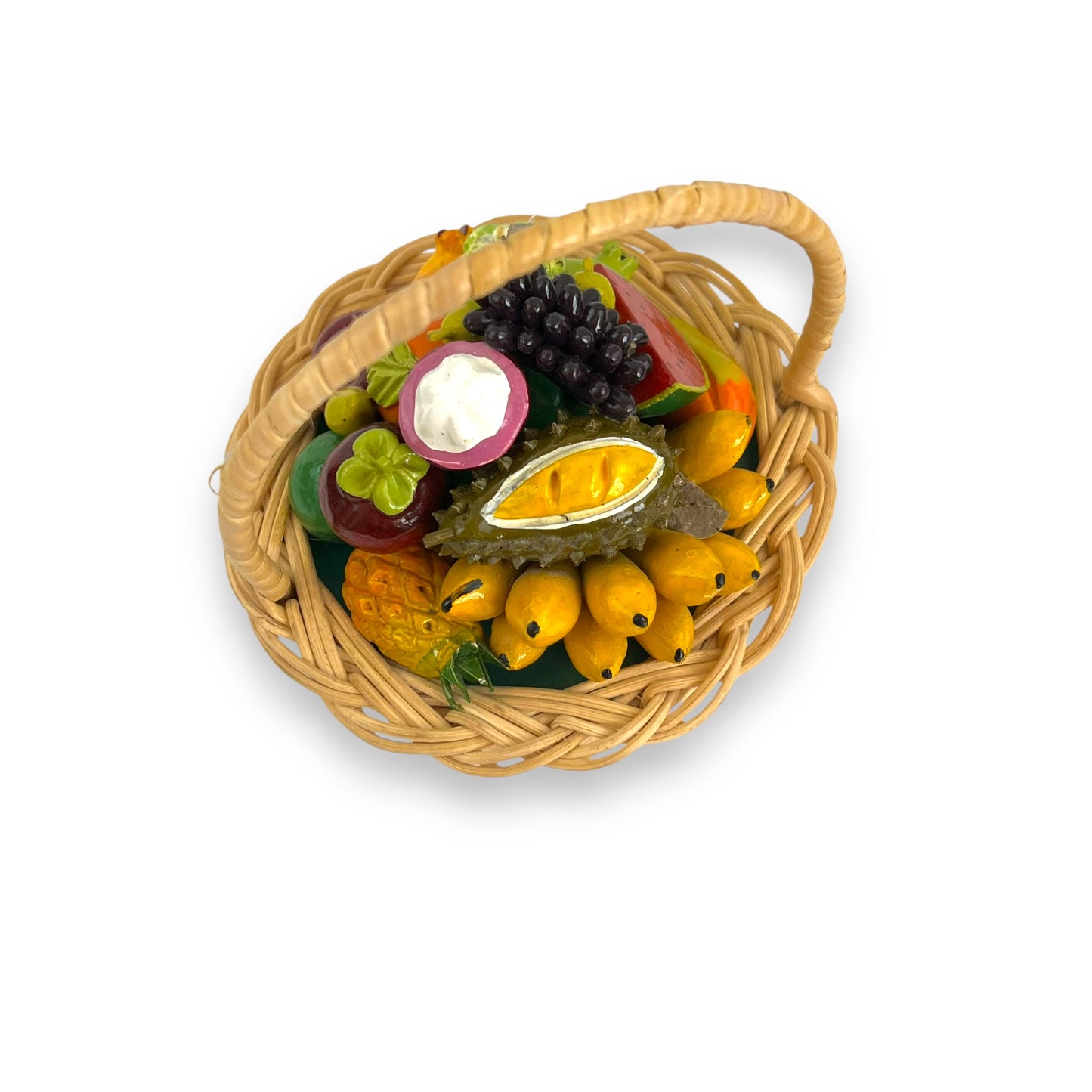 Mini fruit basket with fruit