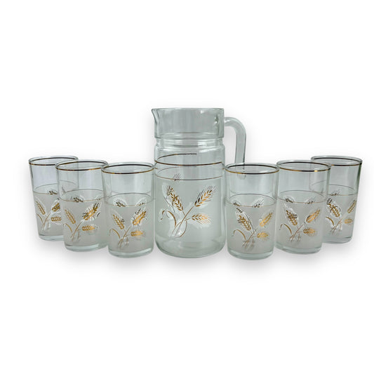 Gold wheat pattern glass jug & 6 matching glasses