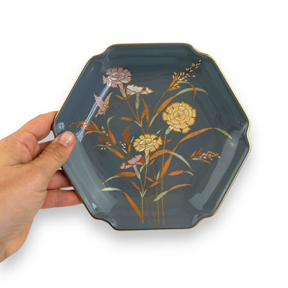 Flowers & Butterfly Print Hexagon grey shape plate