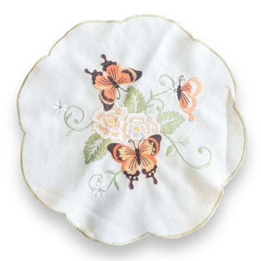 Butterfly round fabric table linen doilie