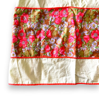 Retro flower patterned tie back half apron