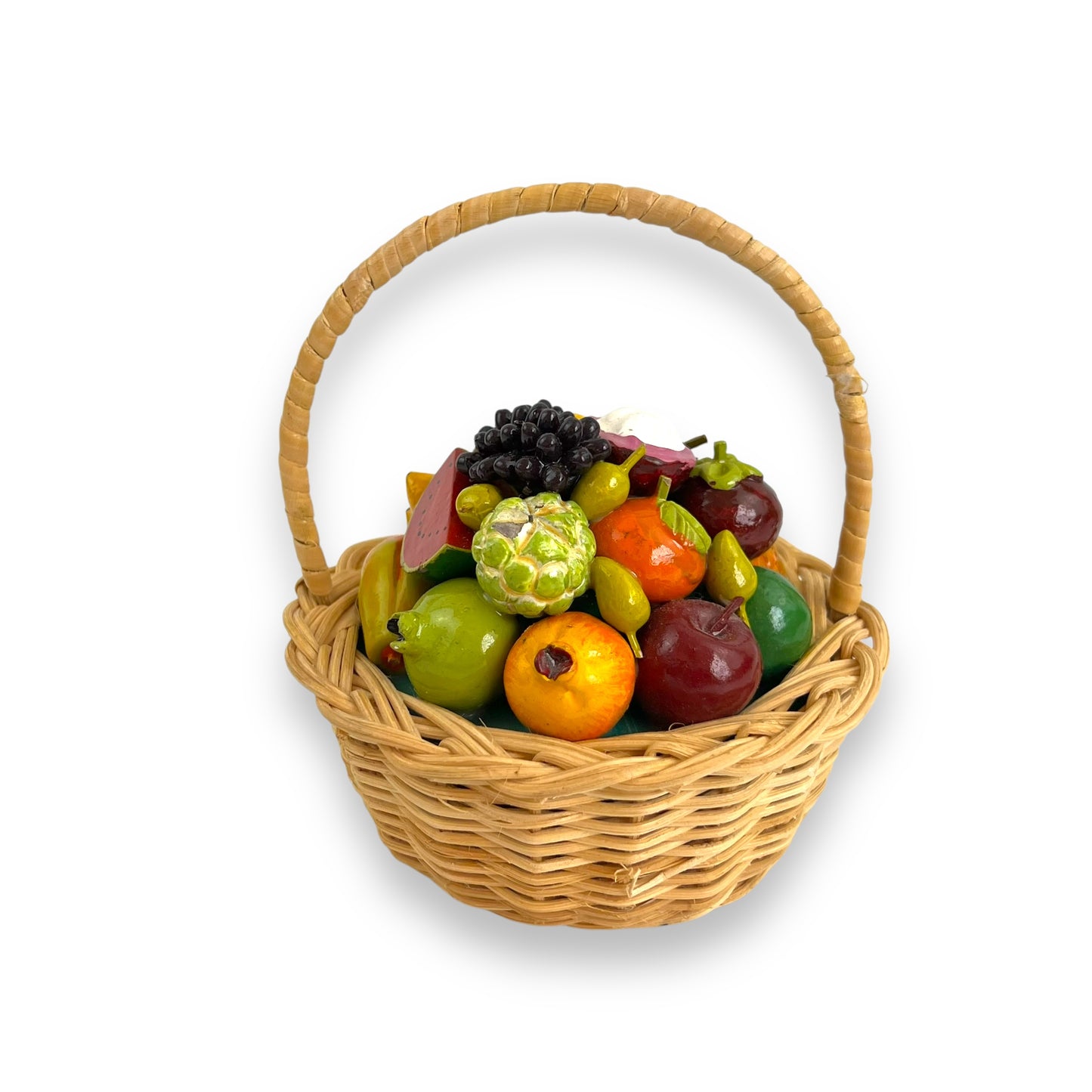 Mini fruit basket with fruit