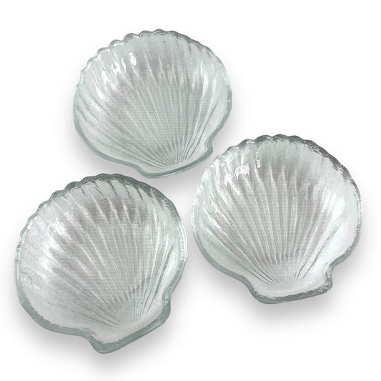 Glass Shell Shape Dish