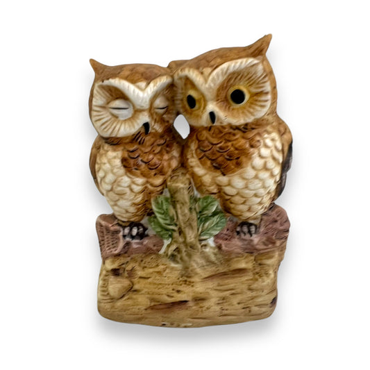 Flambro porcelain owls on a wooden log statue