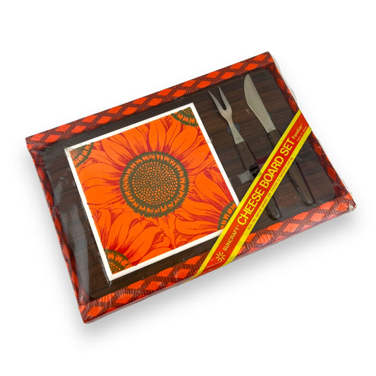 Suncraft Cheese Board Set - Sunflower Design, New in Original Packaging, Made in Japan