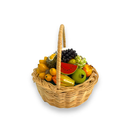 Mini fruit basket with fruit