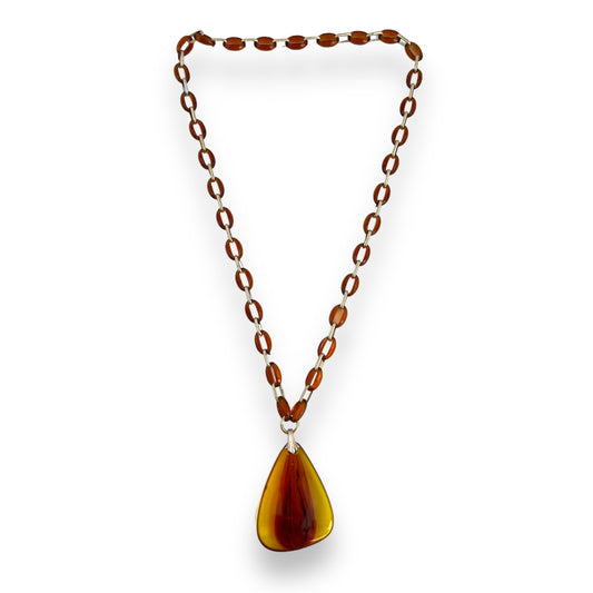 Amber resin pendant chain necklace