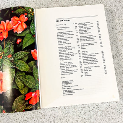 The book of Houseplants hard cover by David Squire and Pete McHoy