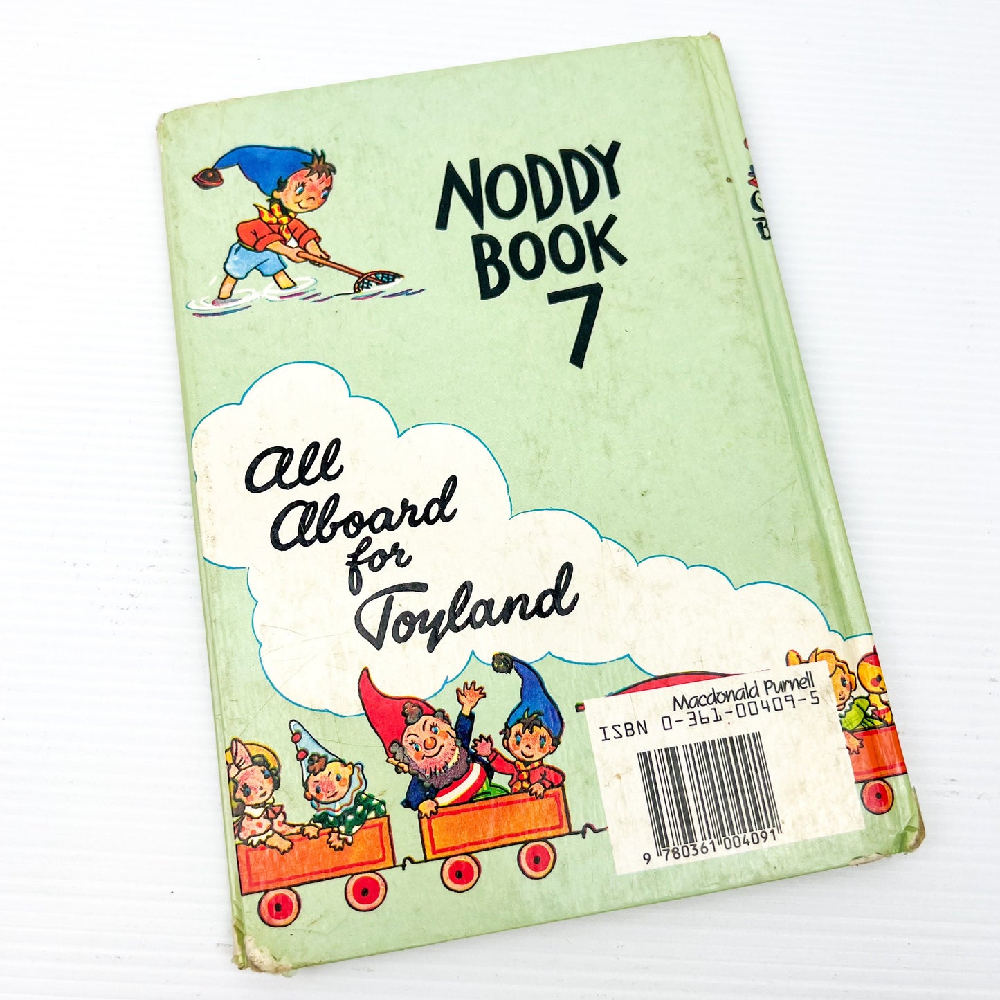 Enid Blyton “Noddy at the Seaside” children’s book