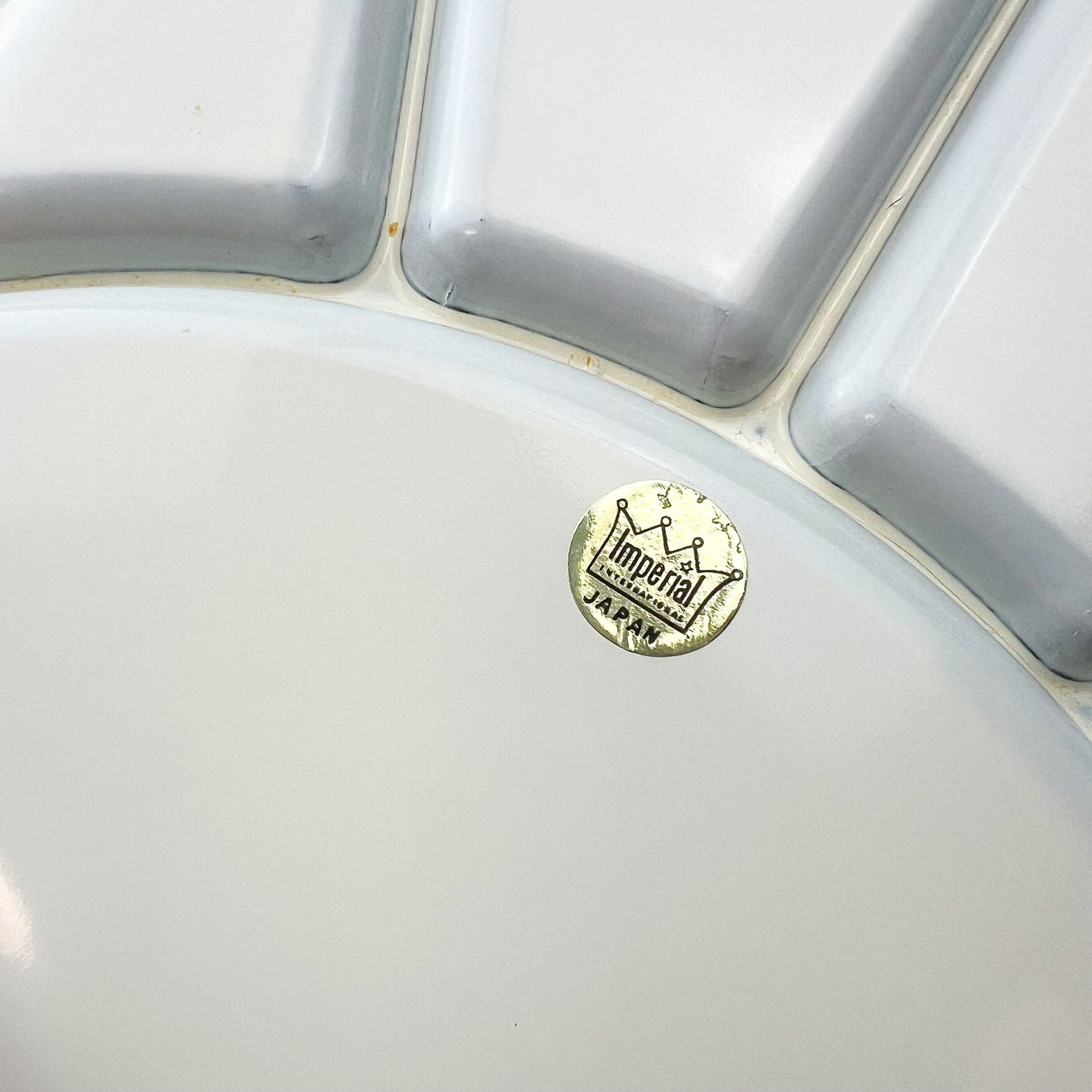 Imperial Japan Plastic Sectioned Plate set of 4